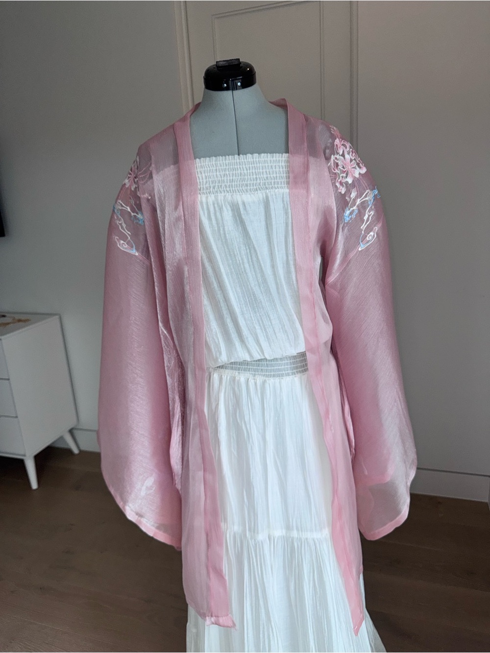 Sheer Pink Embroidered Kimono with Blue Bird Motif - Picture 8 of 8